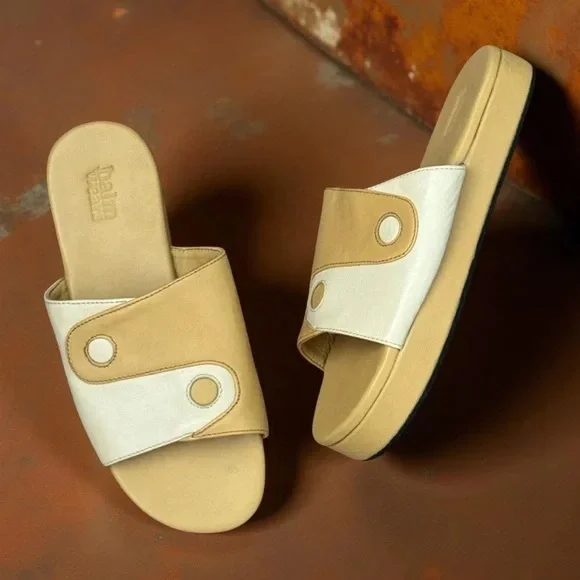 Balm Wears • Date Shake Yin Yang Slides • Women’s 8 • Platform • With Bag - Picture 5 of 6